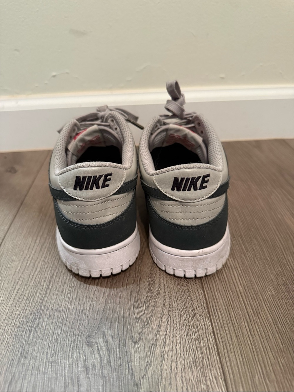 Nike Dunks - Picture 4 of 6